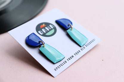 MINNIE NO.1 in shades of blue