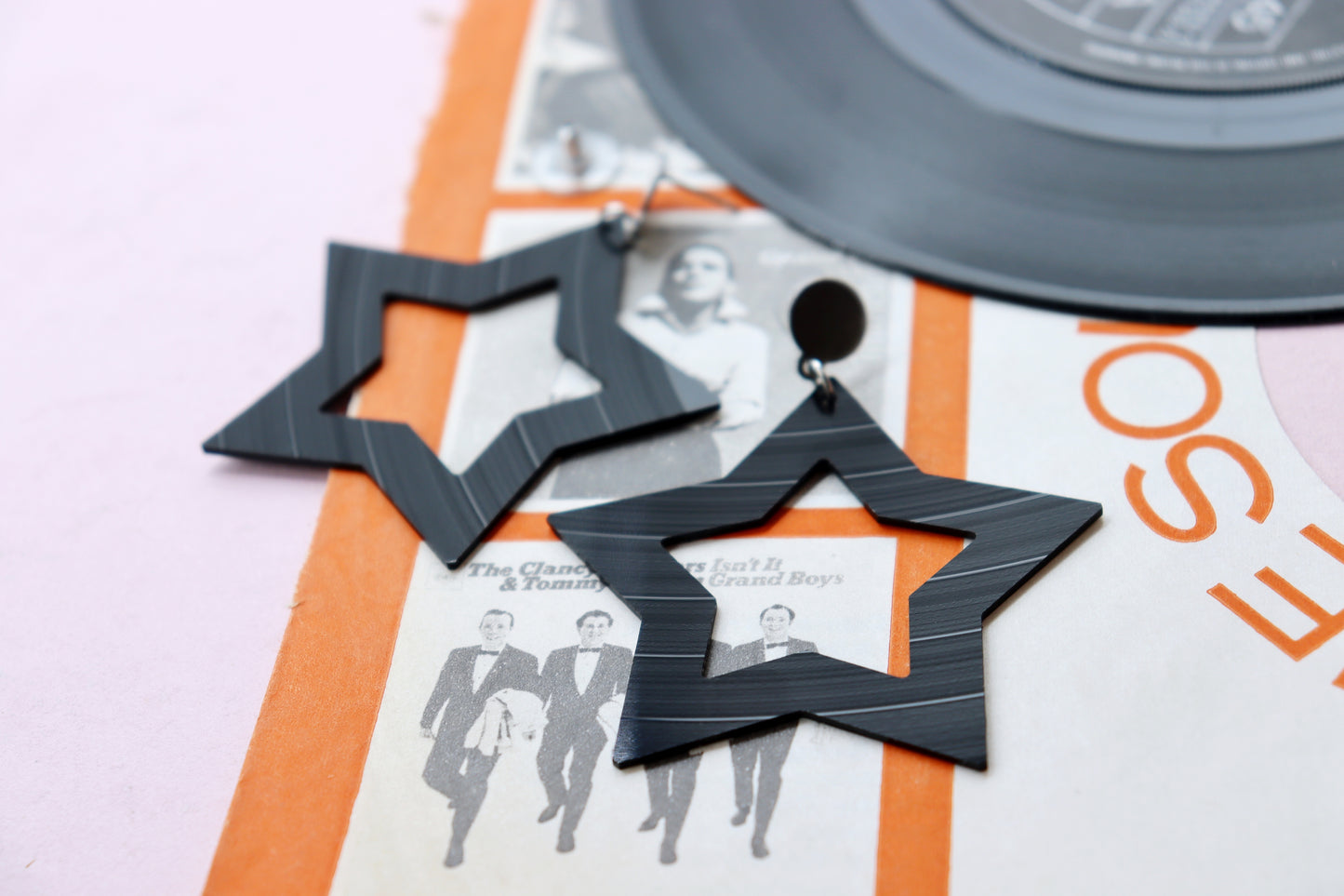 ALL BLACK large star contour earrings / silver or gold  studs