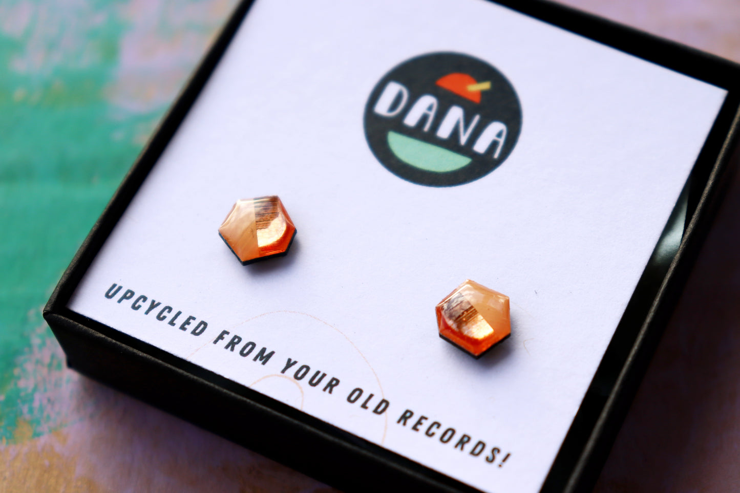 THE NUGGETS studs in 8 colours with metallic detail