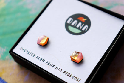 THE NUGGETS studs in 8 colours with metallic detail