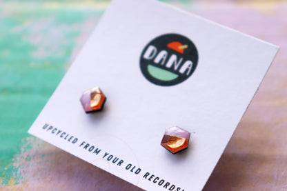 THE NUGGETS studs in 8 colours with metallic detail