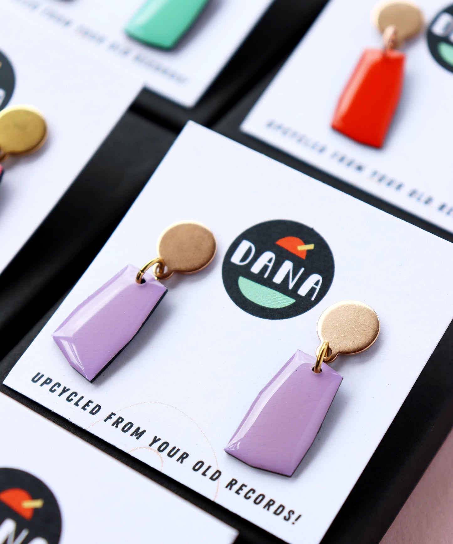 MINNIE NO.2 in 10 colours