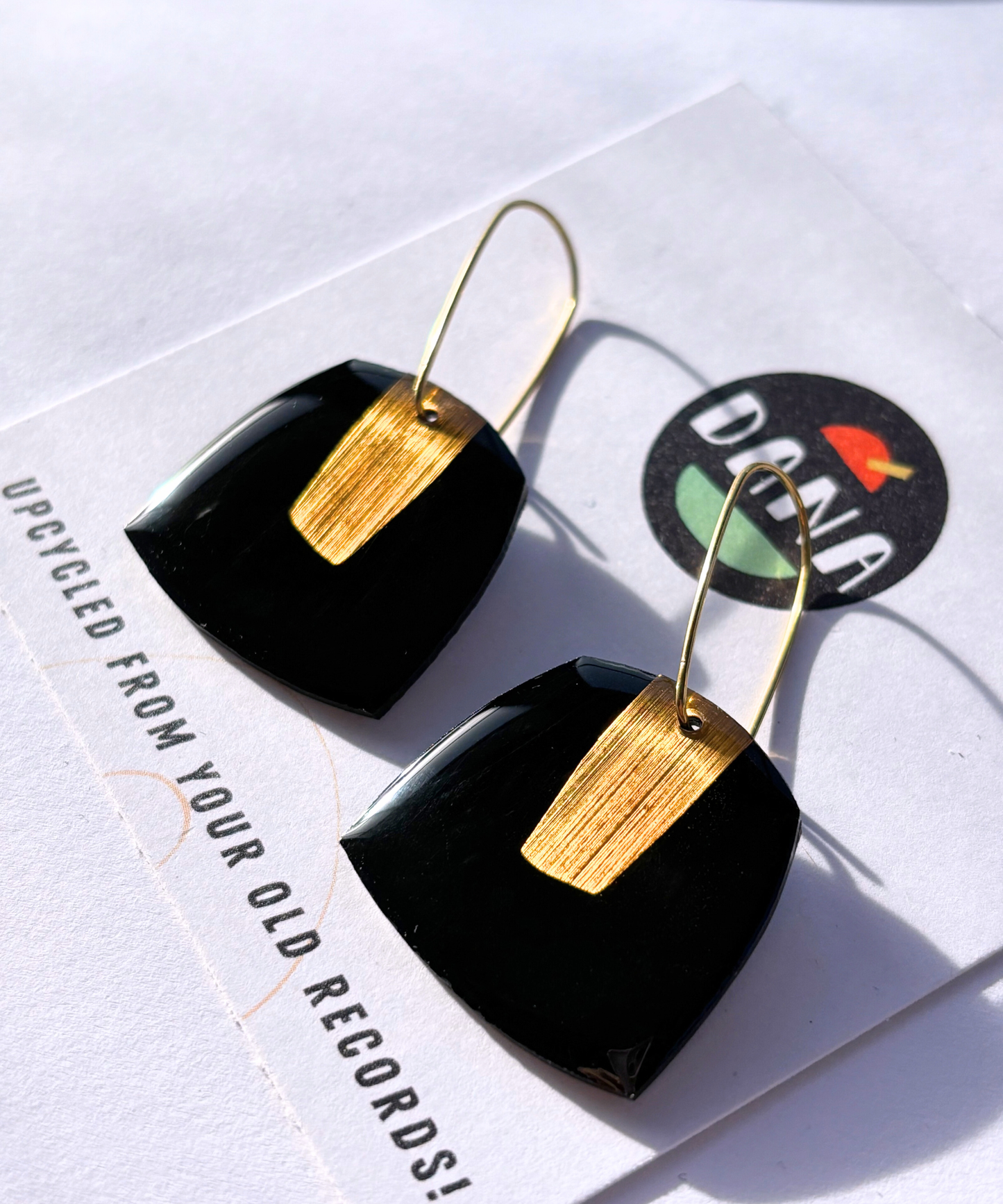 20% OFF | BETTY in black and gold / unique upcycled Irish design