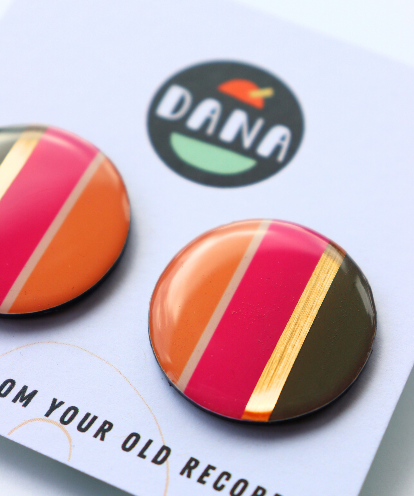 30% OFF FABI no.1 large disc stud earrings in fuchsia, deep khaki, tangerine and gold