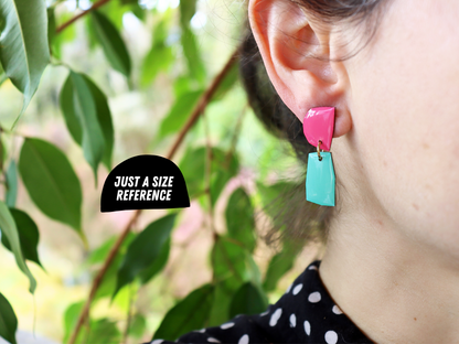 MINNIE NO.1 in shades of blue