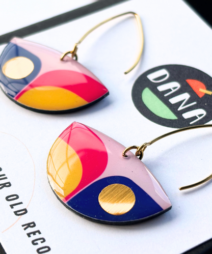 BEA in fuchsia, yellow, blue with lush pop of gold