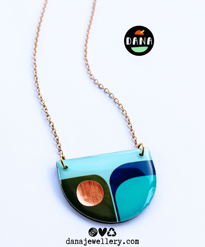 BEA necklace in tones of teal, turquoise, copper