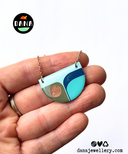 BEA necklace in tones of teal, turquoise, copper