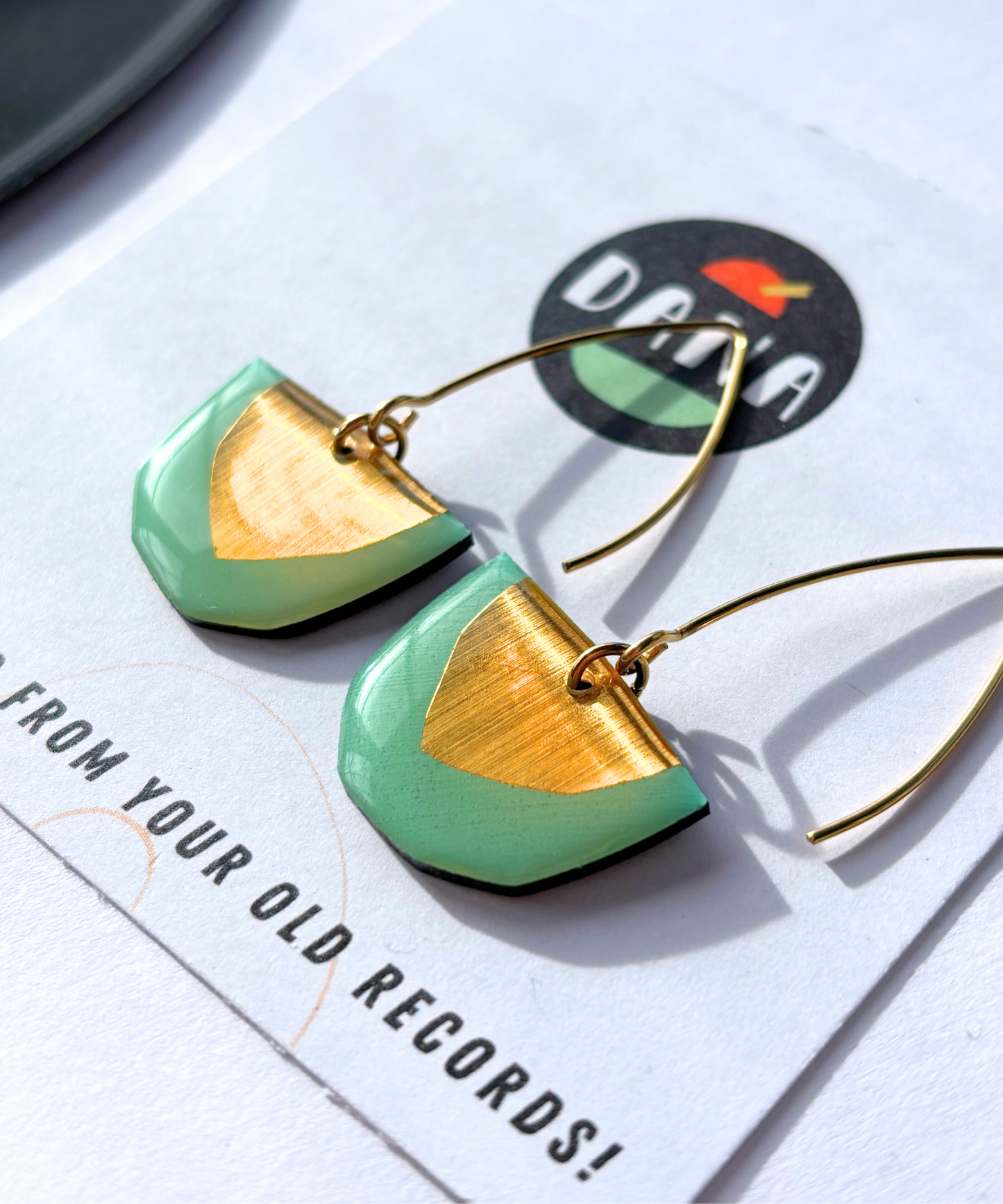 50% OFF MACY in minty green and gold