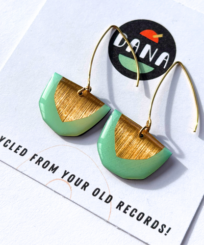 50% OFF MACY in minty green and gold