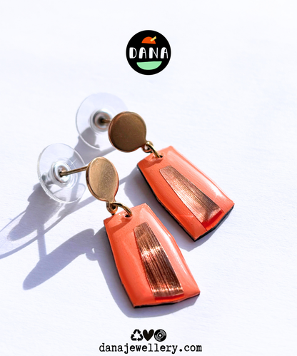 ELLA in yellow & gold OR warm salmon pink & copper