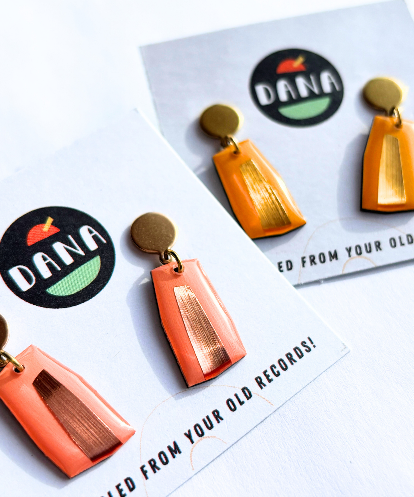 ELLA in yellow & gold OR warm salmon pink & copper