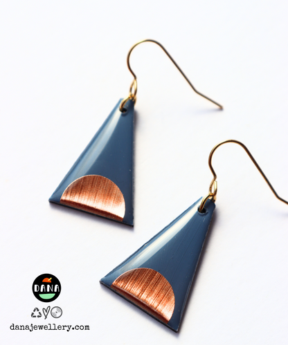 THE TRIANGLES / blue grey & copper