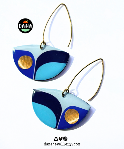 BEA in blue with a pop of gold