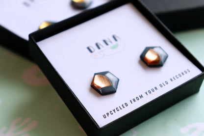 20% OFF / The medium HEXA studs / gold, copper or silver