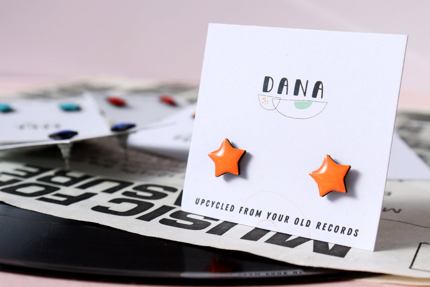 STAR STUDS / 8 colours / upcycled vinyl record jewellery