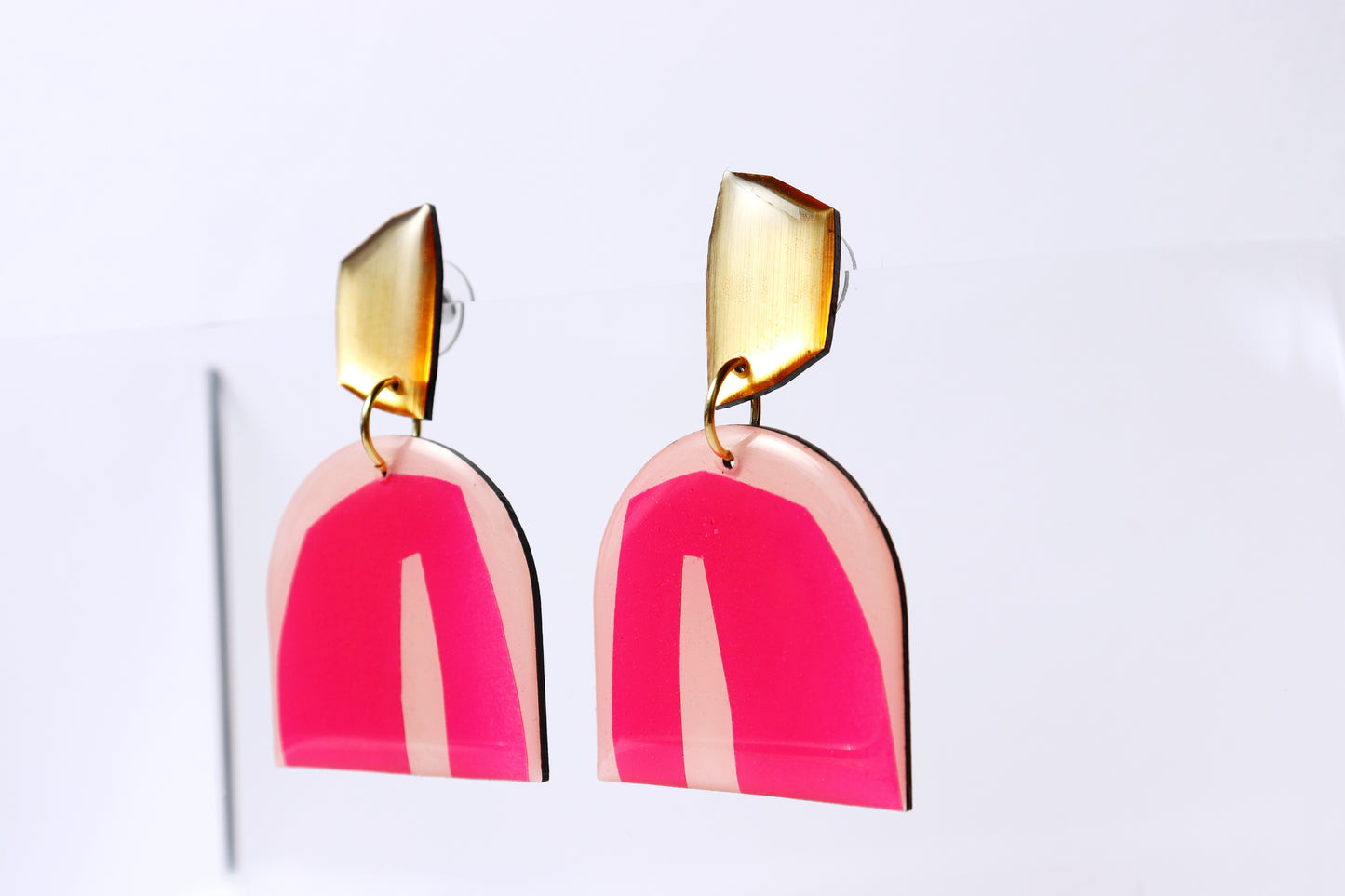 PATTI in fuchsia and gold / unique upcycled art earrings