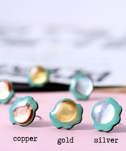 20% OFF FROUFROU no.4 studs with a hint of festive sparkle